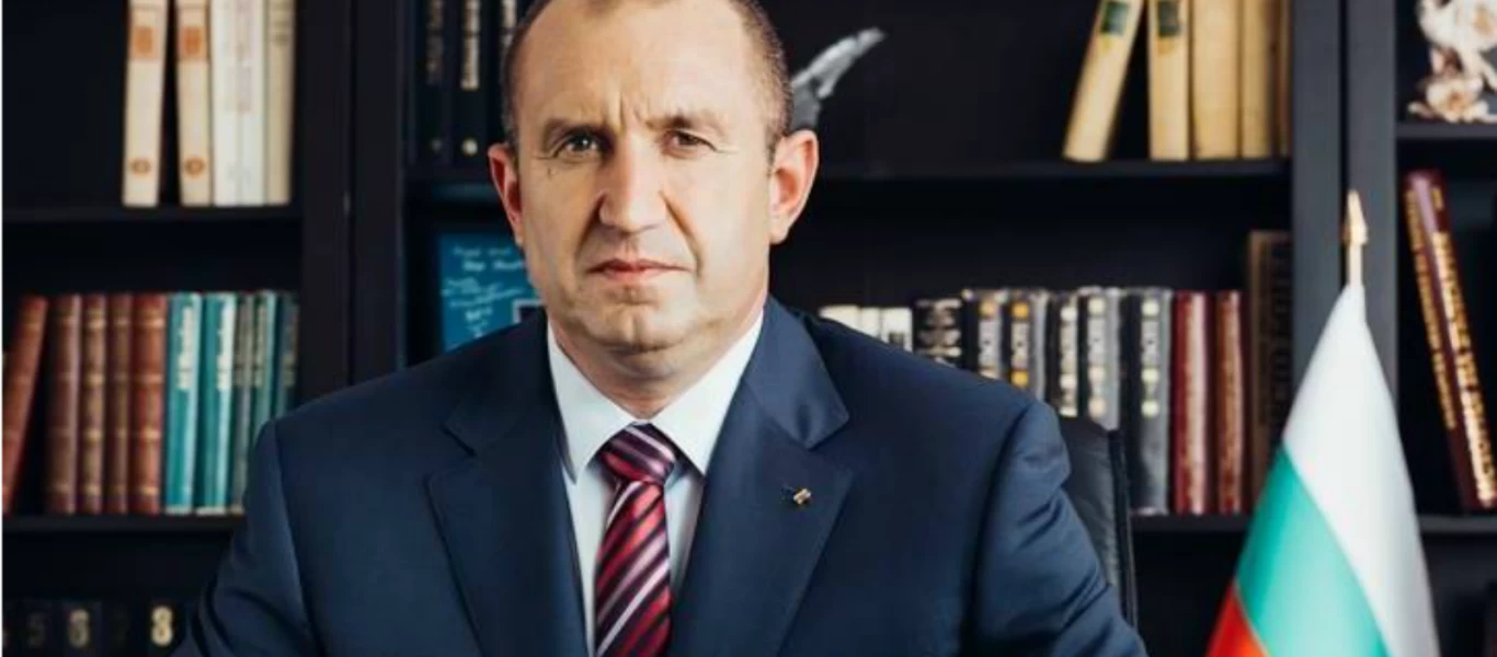 Βουλγαρία: Ορκίστηκε ο πρόεδρος Ρούμεν Ράντεφ για την δεύτερη θητεία του
